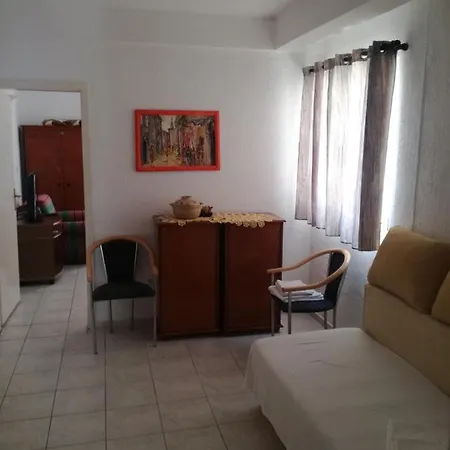 Miron Apart&Rooms Rafailovici Exterior photo