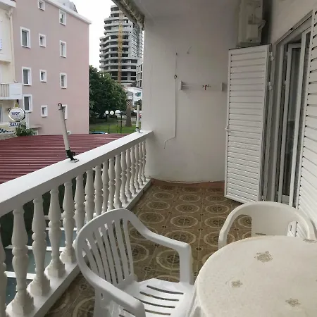 Miron Apart&Rooms Rafailovici Exterior photo